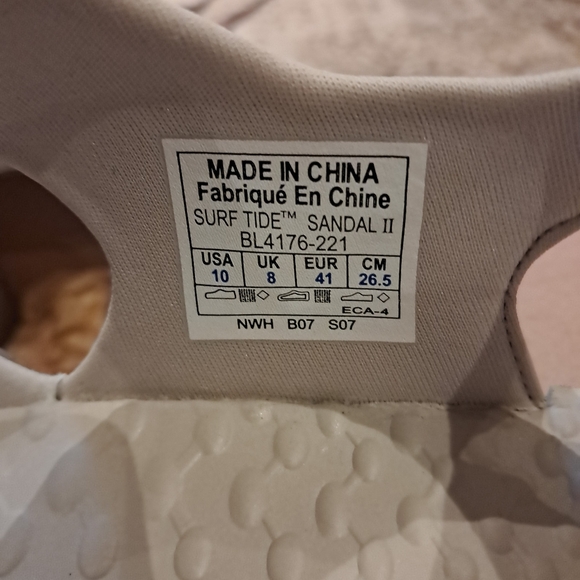 Columbia Surf Side Sandal, nwb, size 10 - Picture 4 of 4